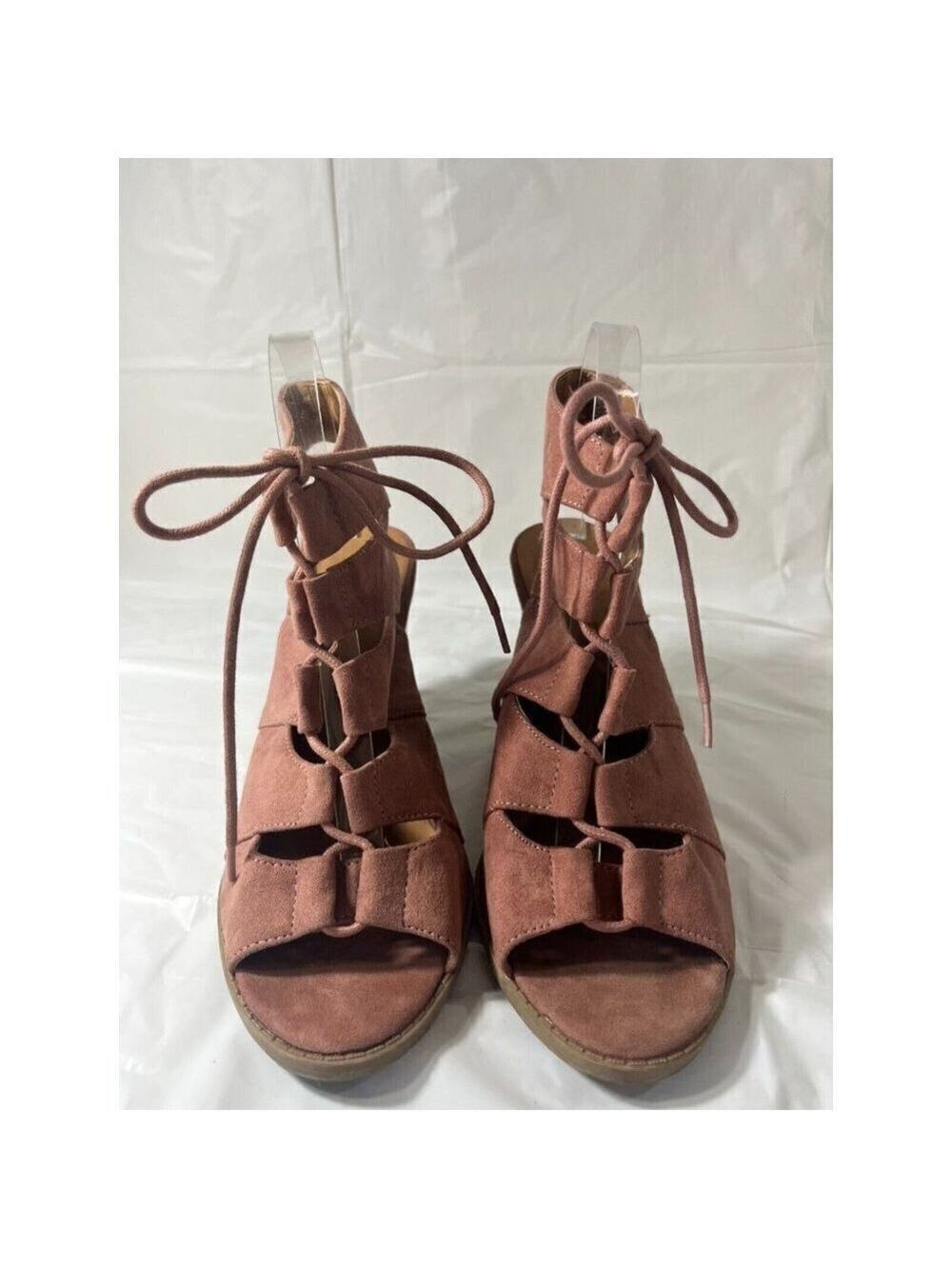 Charlotte Russe Women's Pink suede sandal size 9